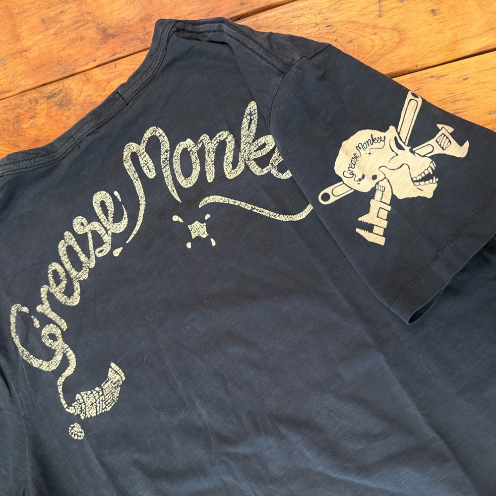 Johnson Motors “Grease Monkey” vintage slub moto tee. NWOT - Picture 4 of 4